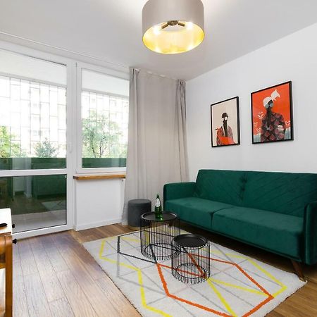 Independence Museum Charming Apartment Warsaw Exterior photo